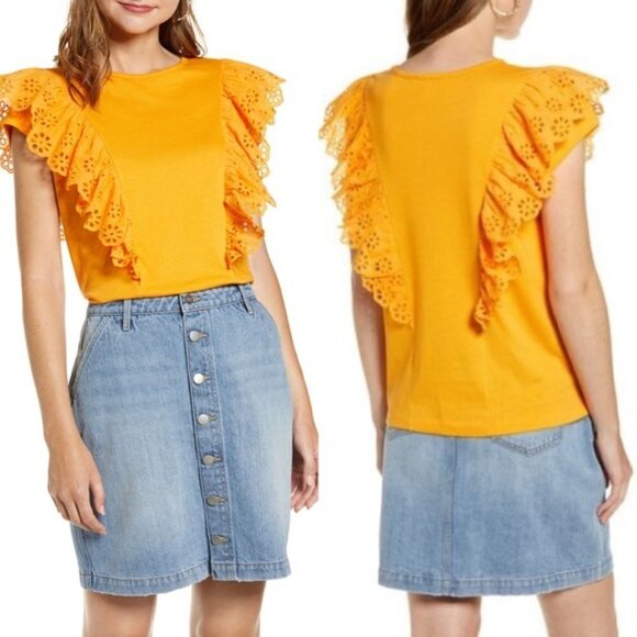 Rachel Parcell Tops - Rachel Parcell Eyelet Ruffle T-Shirt Crew Neck